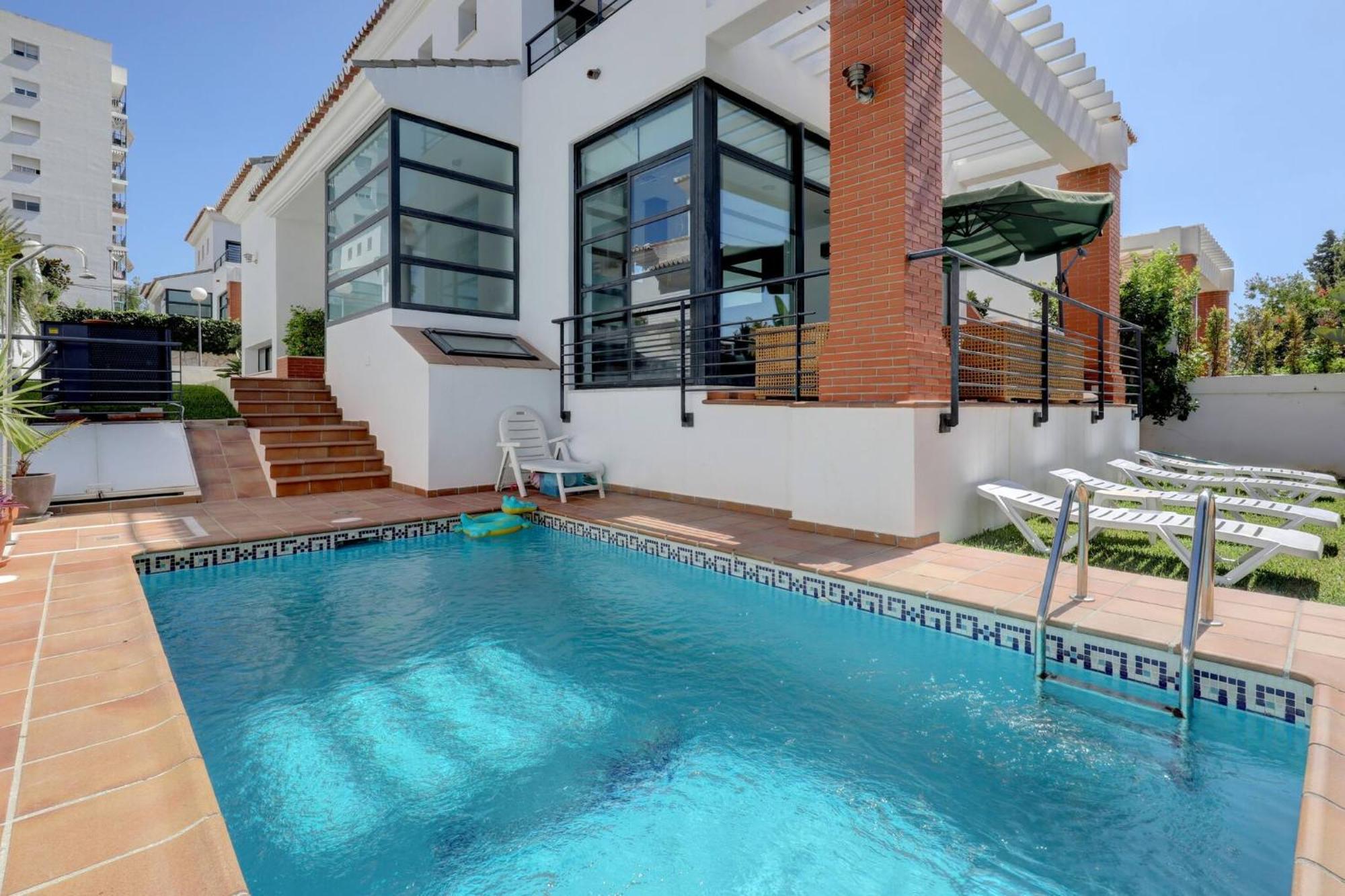 011 Bright And Spacious Villa With Private Pool Benalmádena Eksteriør bilde
